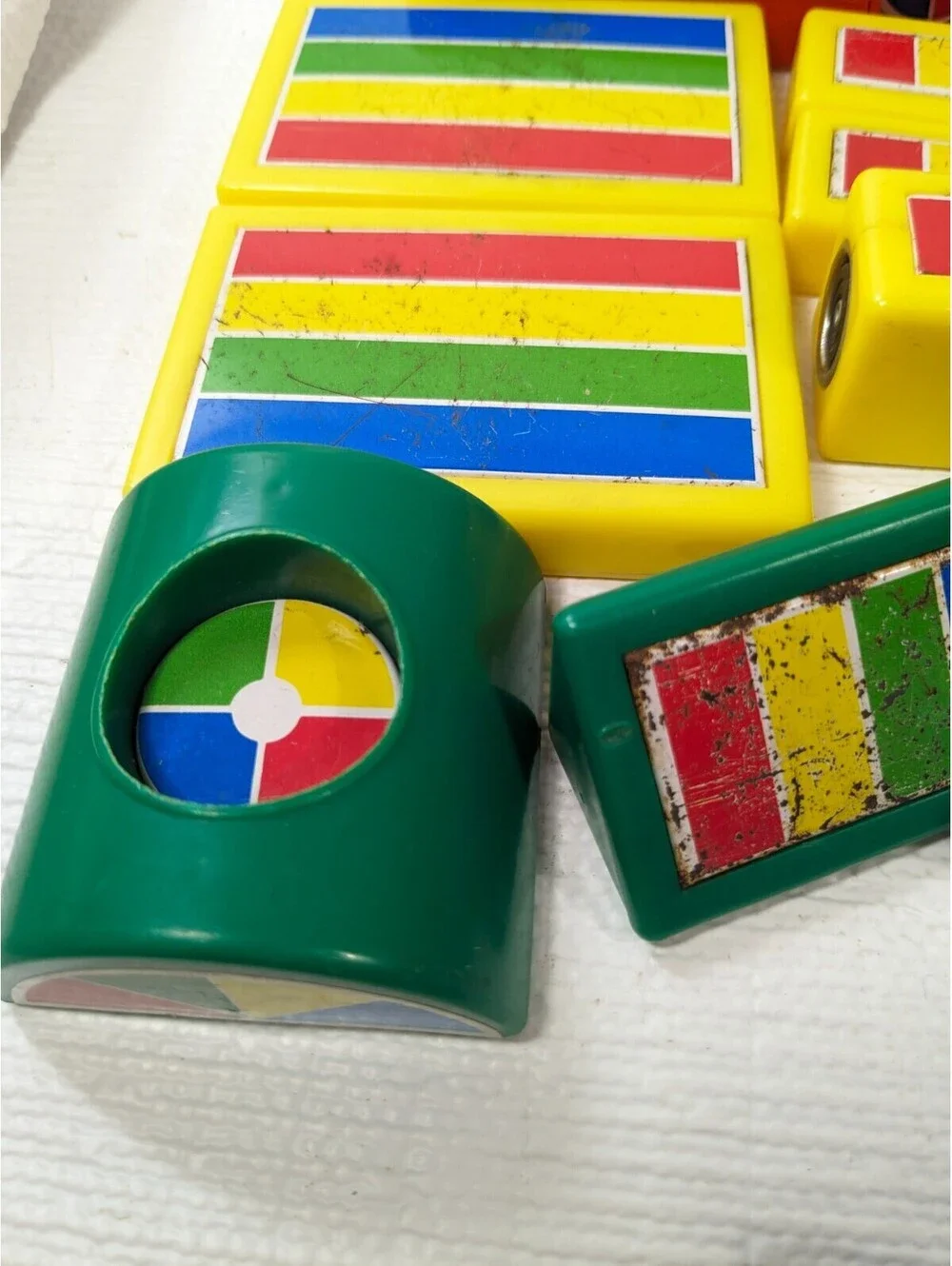 Vintage Hilco Bucket set 22 Magnet Blocks magnetic building toy rainbow primary